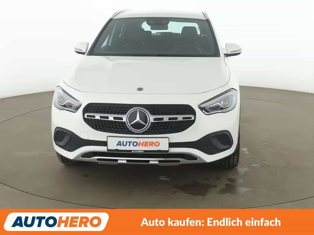 Mercedes-Benz GLA 200 Progressive Aut.*LED*NAVI*TEMPO*CAM*PDC* 03/2020-photo-8