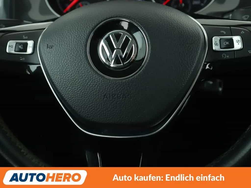 Volkswagen Golf VII 1.0 TSI Comfortline BlueMotion*NAVI*PDC 02/2017-photo-18