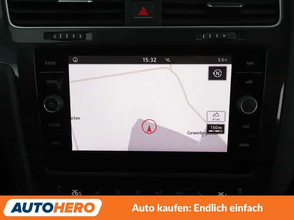 Volkswagen Golf VII 1.0 TSI Comfortline BlueMotion*NAVI*PDC 02/2017-photo-20