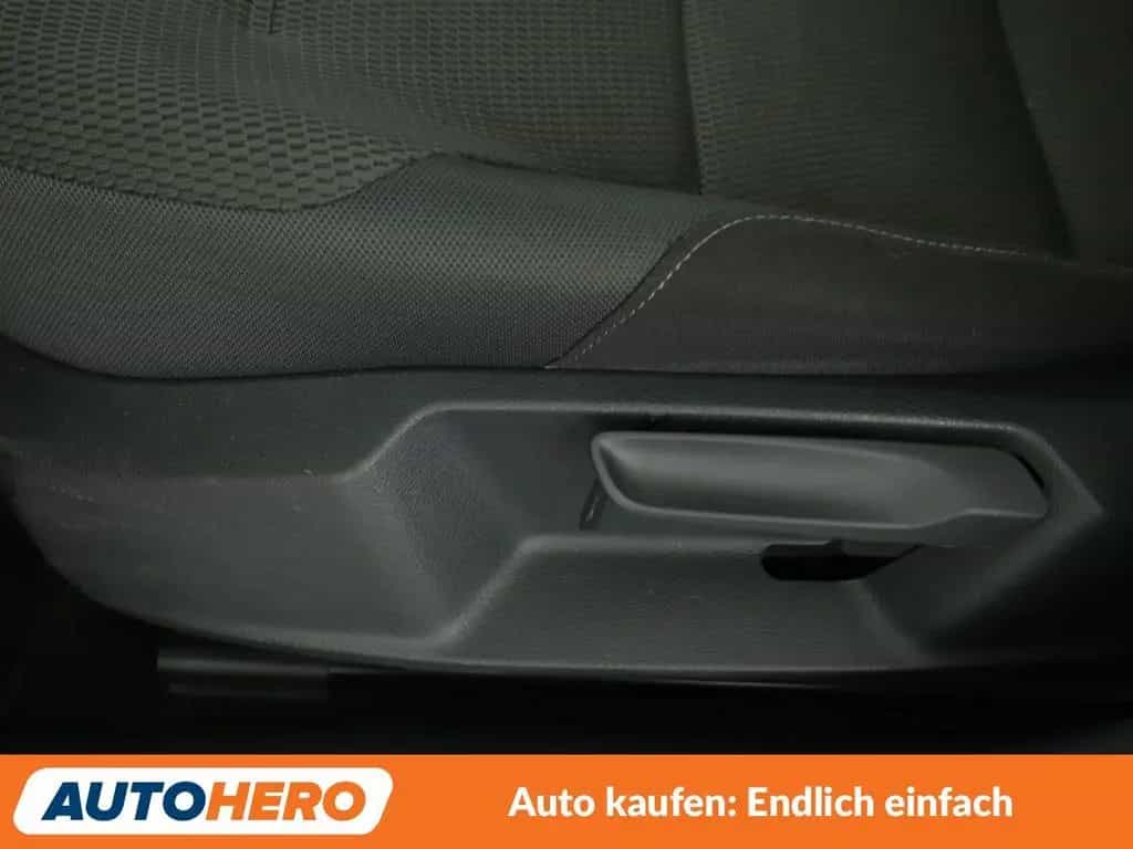 Volkswagen Golf VII 1.0 TSI Comfortline BlueMotion*NAVI*PDC 02/2017-photo-25