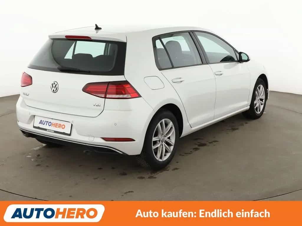 Volkswagen Golf VII 1.0 TSI Comfortline BlueMotion*NAVI*PDC 02/2017-photo-5