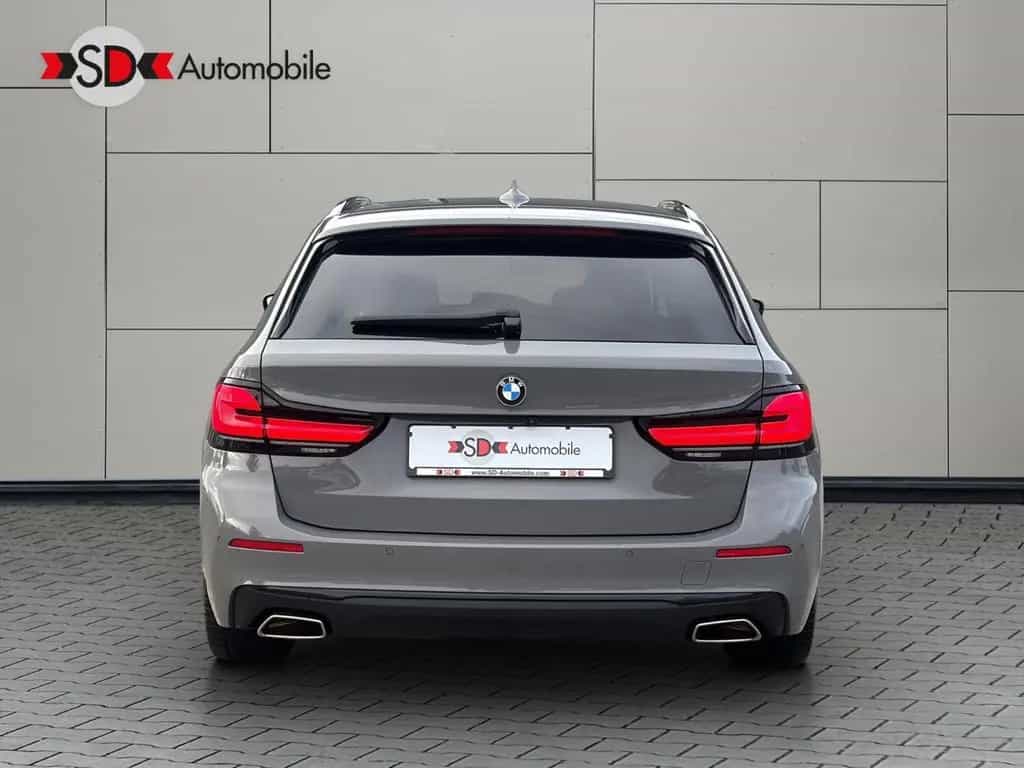 BMW 5 Series 520 d Sport LED Head-Up Leder BLIS Garantie 08/2021-photo-16