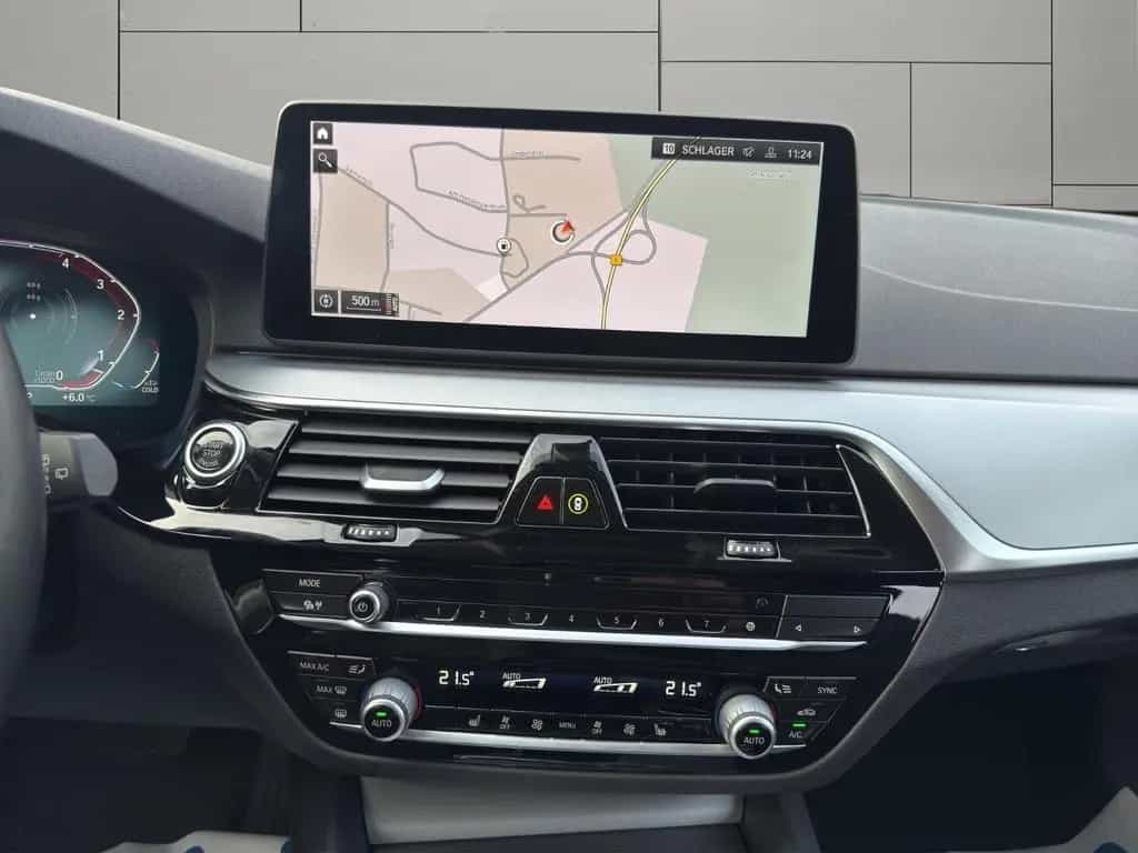 BMW 5 Series 520 d Sport LED Head-Up Leder BLIS Garantie 08/2021-photo-20