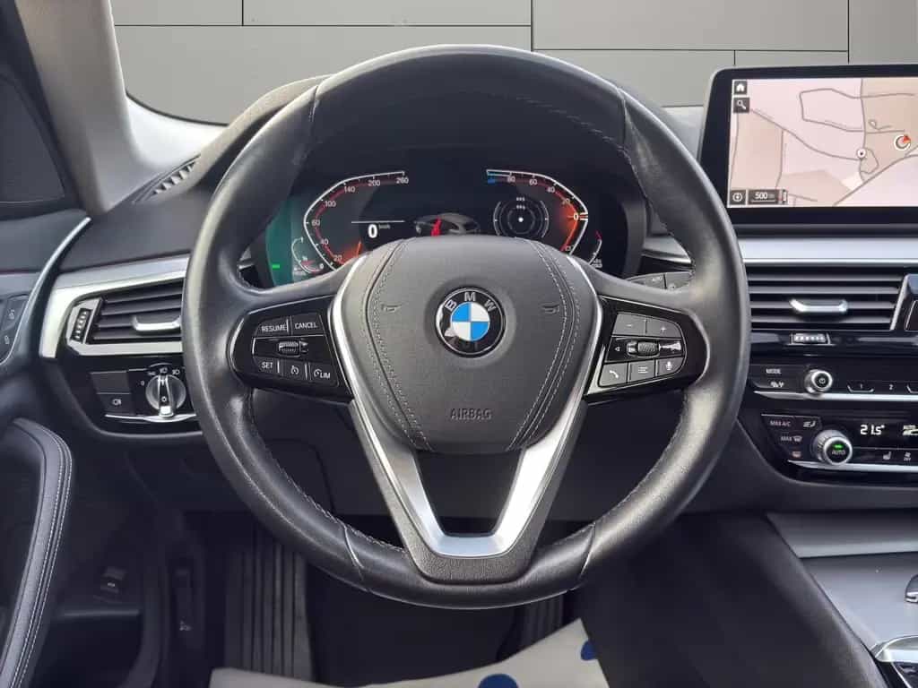 BMW 5 Series 520 d Sport LED Head-Up Leder BLIS Garantie 08/2021-photo-21