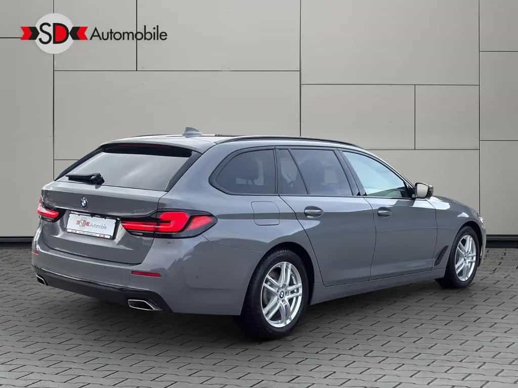 BMW 5 Series 520 d Sport LED Head-Up Leder BLIS Garantie 08/2021-photo-4
