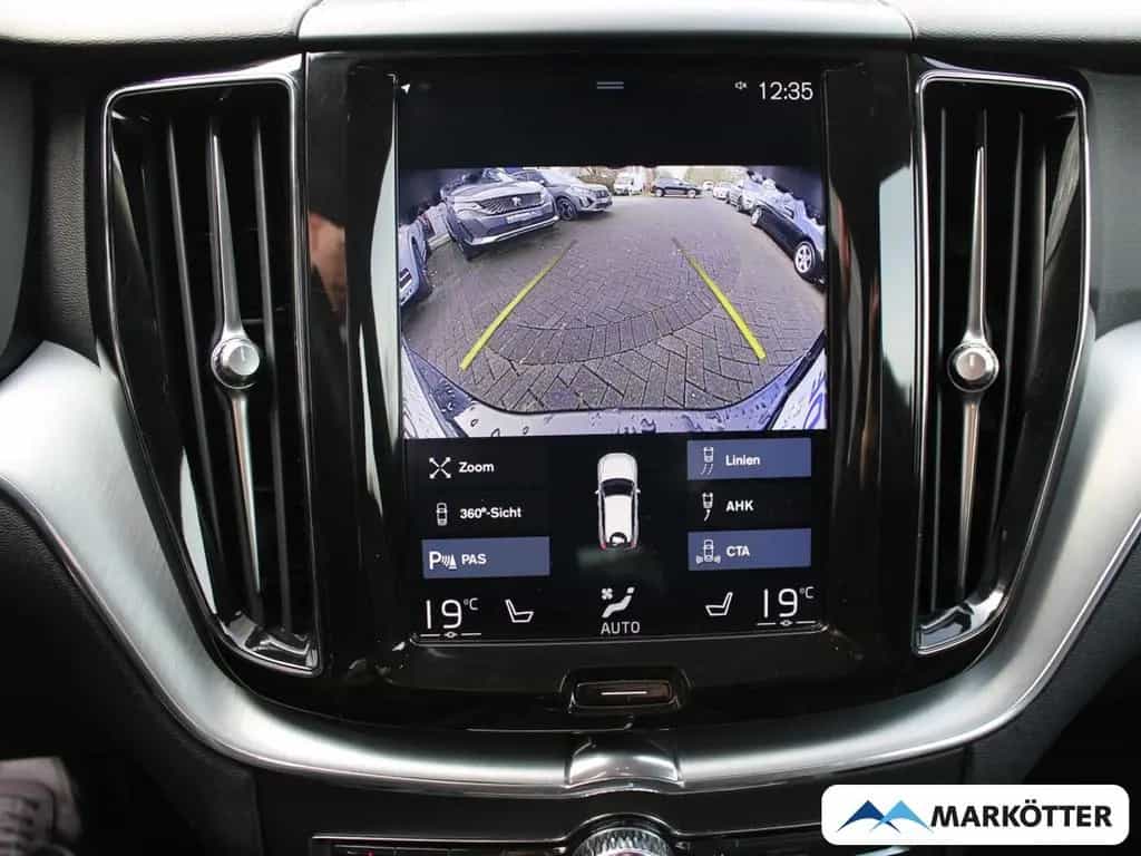 Volvo XC60 Momentum D4 AWD/NAVI/LED/PDC/360°CAM/SHZ/ 07/2018-photo-10