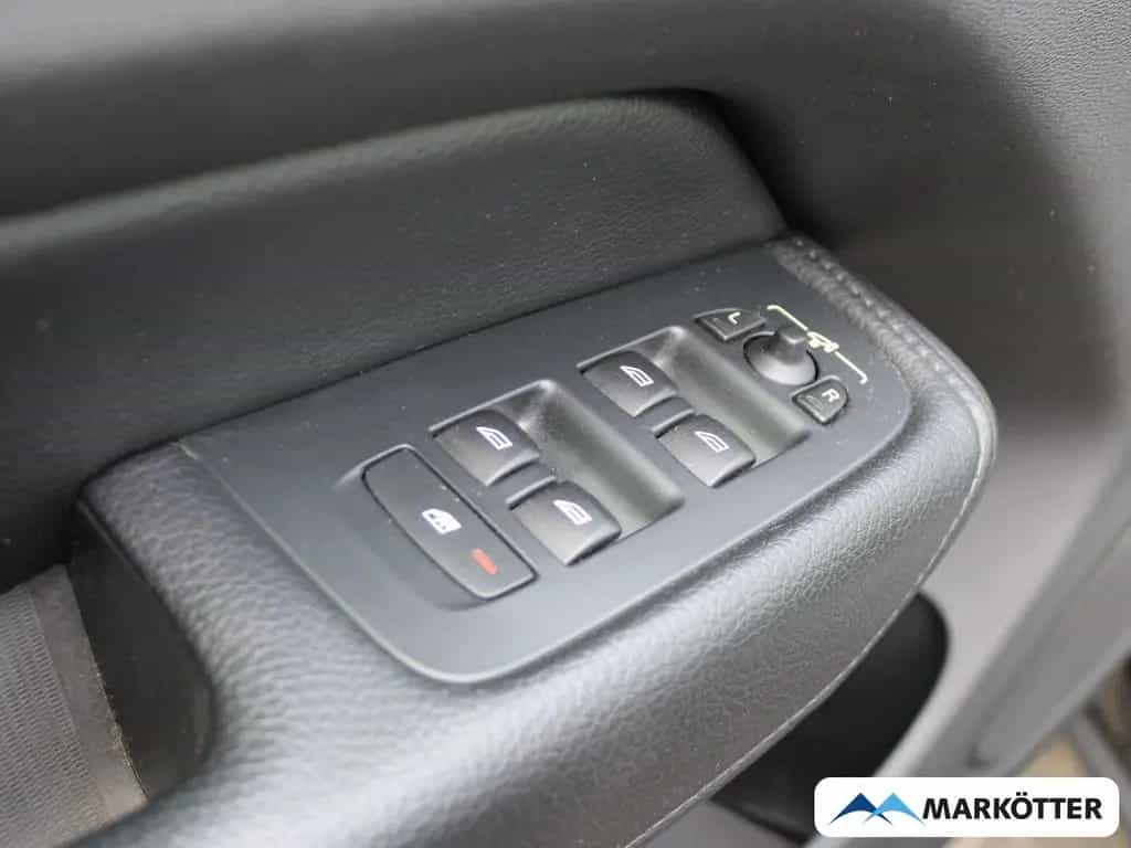 Volvo XC60 Momentum D4 AWD/NAVI/LED/PDC/360°CAM/SHZ/ 07/2018-photo-4