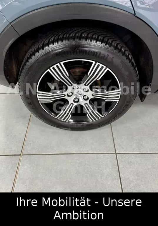 Volvo XC40 Inscription*Cam*Panorama*Leder*Standhz*AHK 07/2019-photo-10