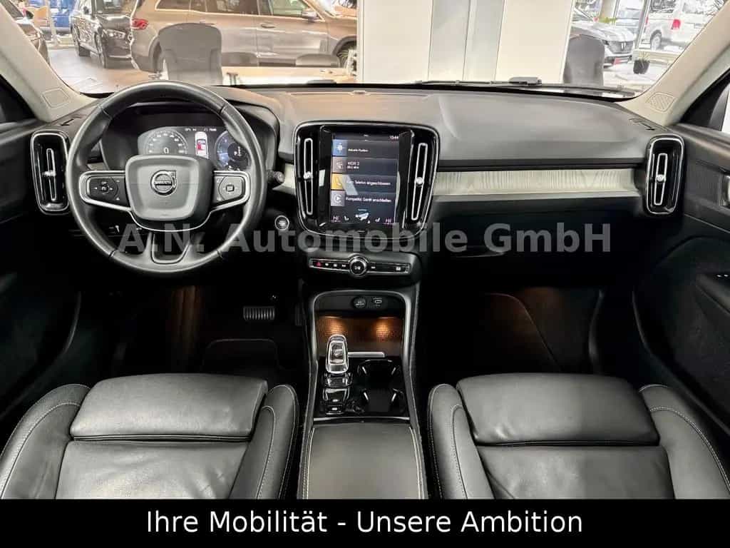 Volvo XC40 Inscription*Cam*Panorama*Leder*Standhz*AHK 07/2019-photo-18