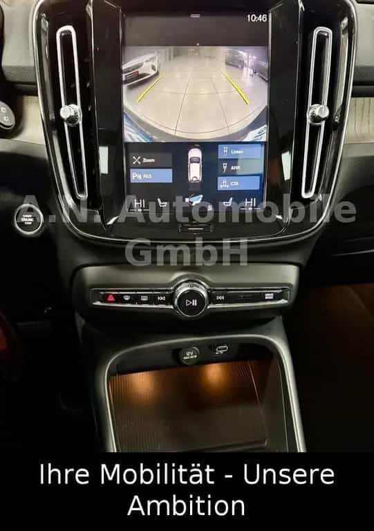 Volvo XC40 Inscription*Cam*Panorama*Leder*Standhz*AHK 07/2019-photo-21