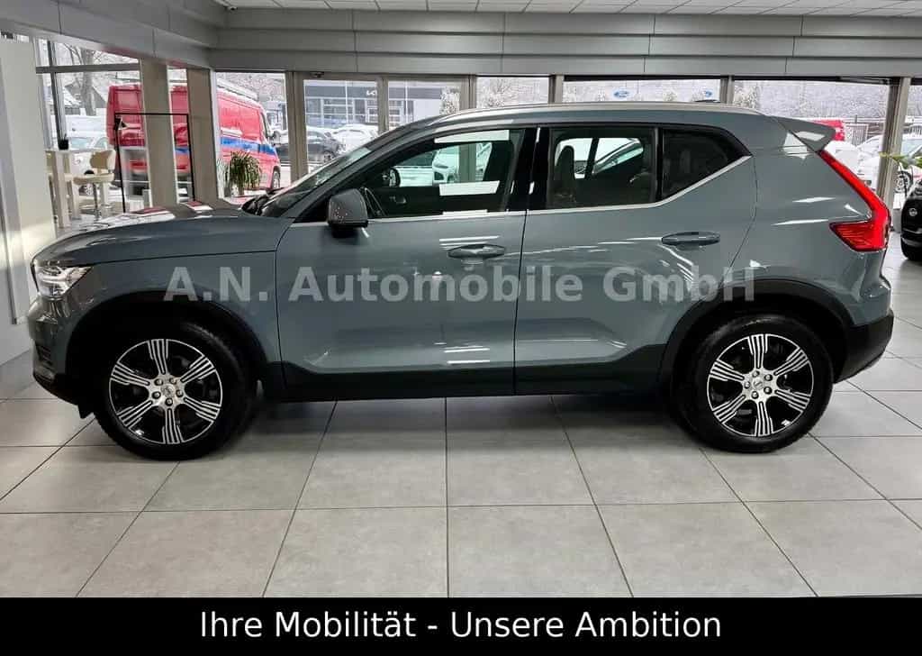 Volvo XC40 Inscription*Cam*Panorama*Leder*Standhz*AHK 07/2019-photo-4
