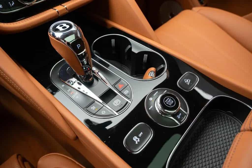 Bentley Bentayga S 4.0 V8 09/2024-photo-25