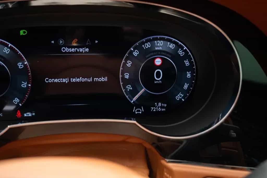 Bentley Bentayga S 4.0 V8 09/2024-photo-28