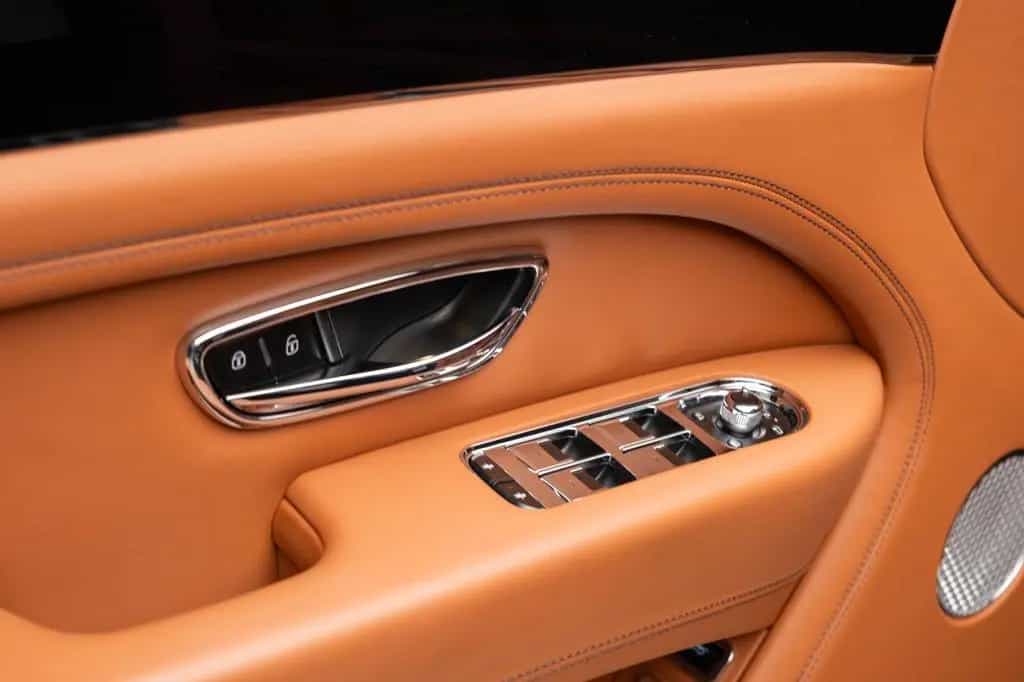 Bentley Bentayga S 4.0 V8 09/2024-photo-34