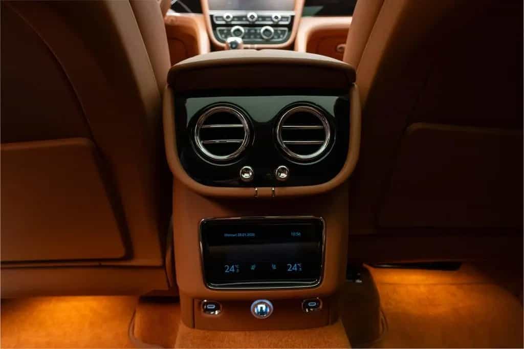 Bentley Bentayga S 4.0 V8 09/2024-photo-40