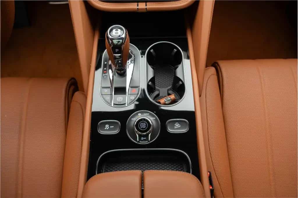 Bentley Bentayga S 4.0 V8 09/2024-photo-42