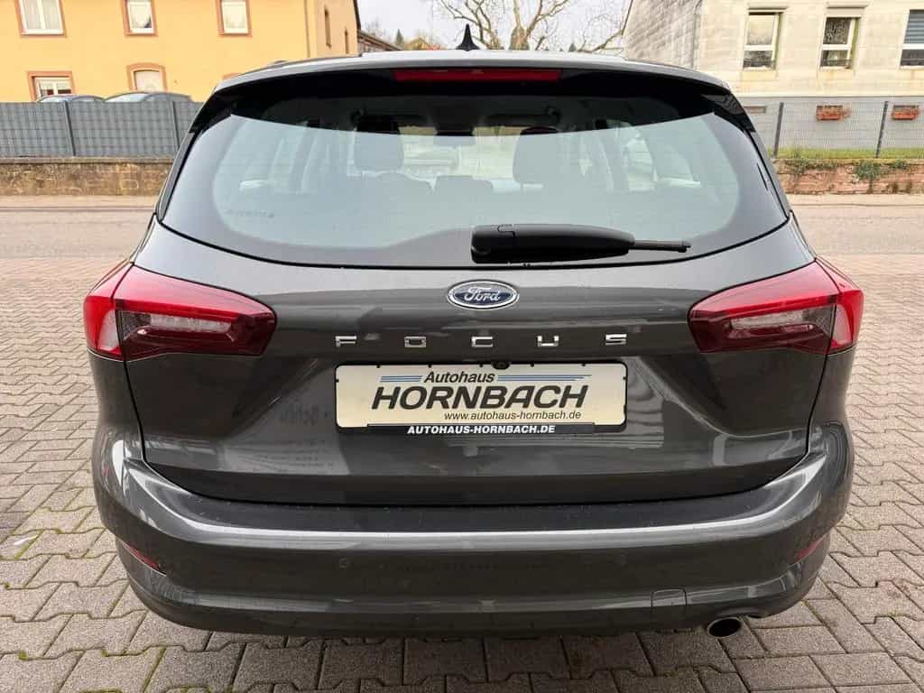 Ford Focus Turnier 1.0 92kW RFK SH Navi uvm. 08/2022-photo-5