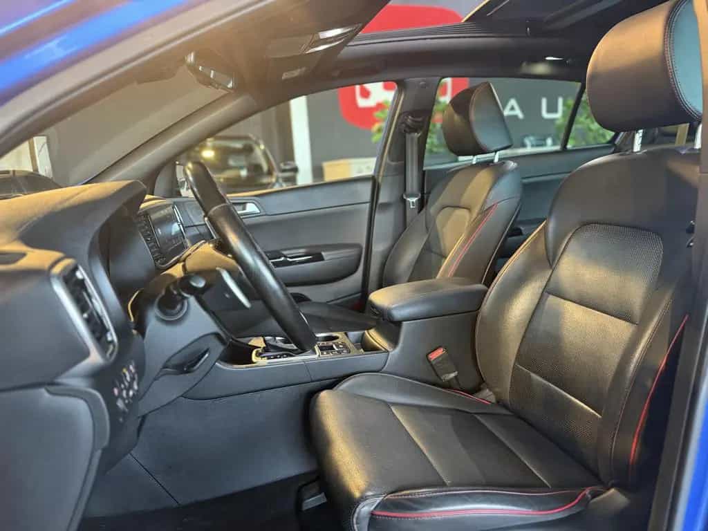 Kia Sportage GT-Line 4WD/AHK/Garantie/Pano/Keyless 05/2020-photo-4
