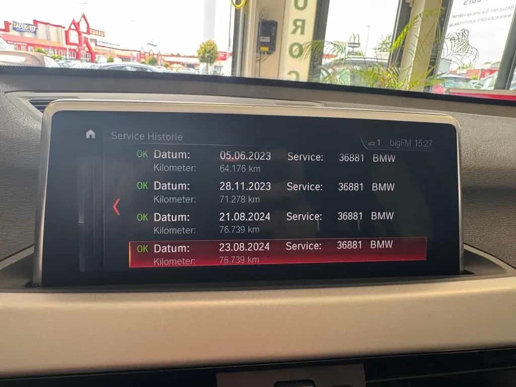 BMW X1 Baureihe 18i / NAVI/ SCHECKHEFT / LED / 07/2020-photo-27
