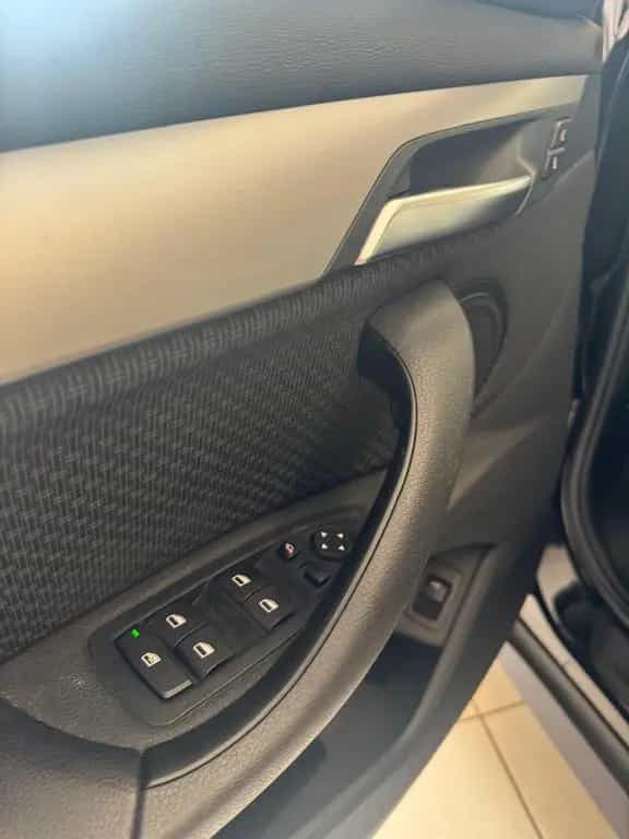 BMW X1 Baureihe 18i / NAVI/ SCHECKHEFT / LED / 07/2020-photo-7