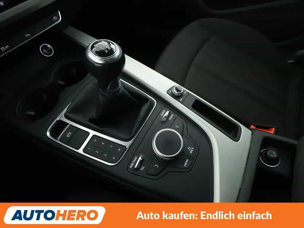 Audi A4 35 TFSI *XENON*TEMPO*PDC*SHZ*KLIMA*AHK* 04/2019-photo-23