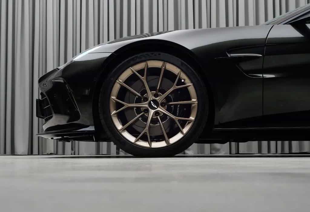 Aston Martin V8 Vantage 4.0 V8 Roadster null-photo-9