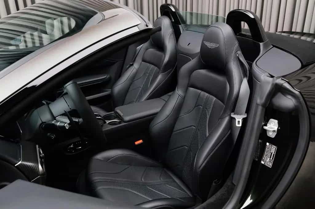 Aston Martin V8 Vantage 4.0 V8 Roadster null-photo-10