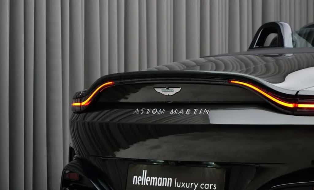 Aston Martin V8 Vantage 4.0 V8 Roadster null-photo-14