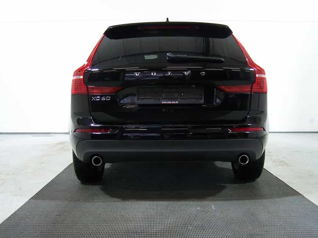 Volvo XC60 D4 Momentum Pro AUTOM LED+NAV+AMB+KAM+PDC 01/2020-photo-12