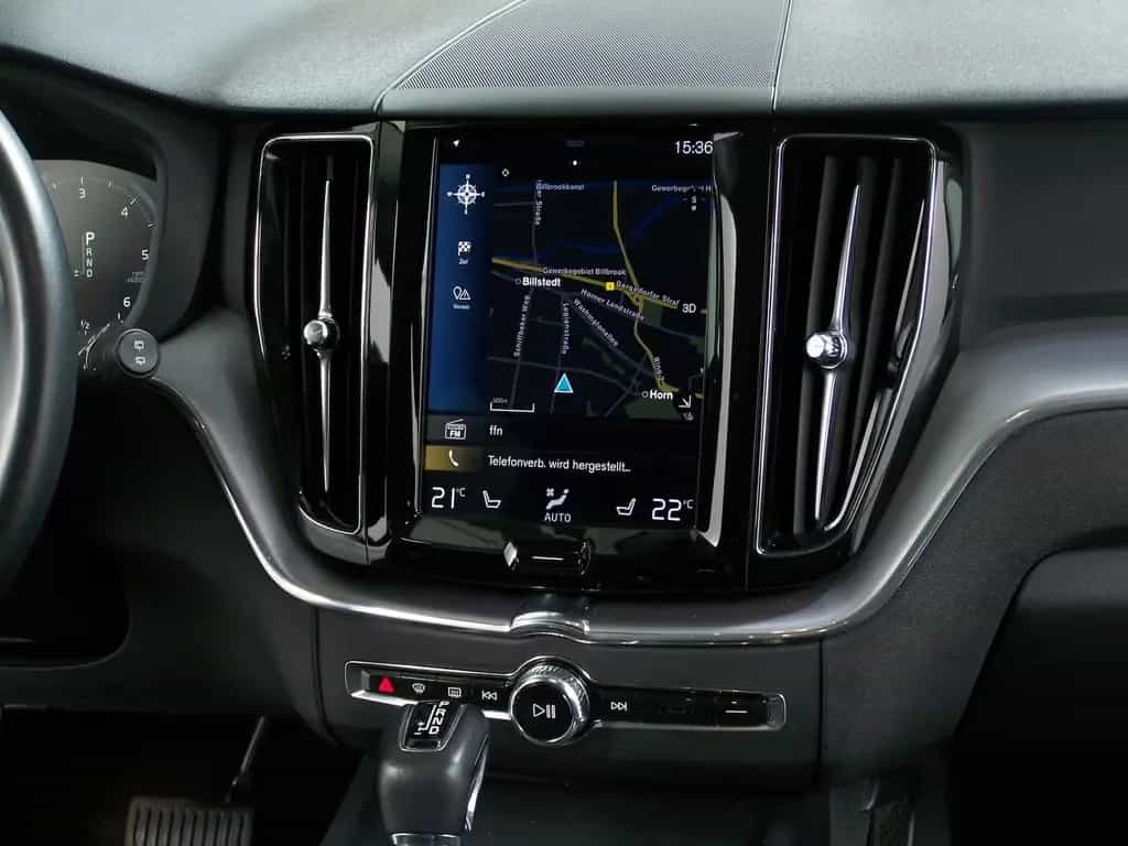 Volvo XC60 D4 Momentum Pro AUTOM LED+NAV+AMB+KAM+PDC 01/2020-photo-7