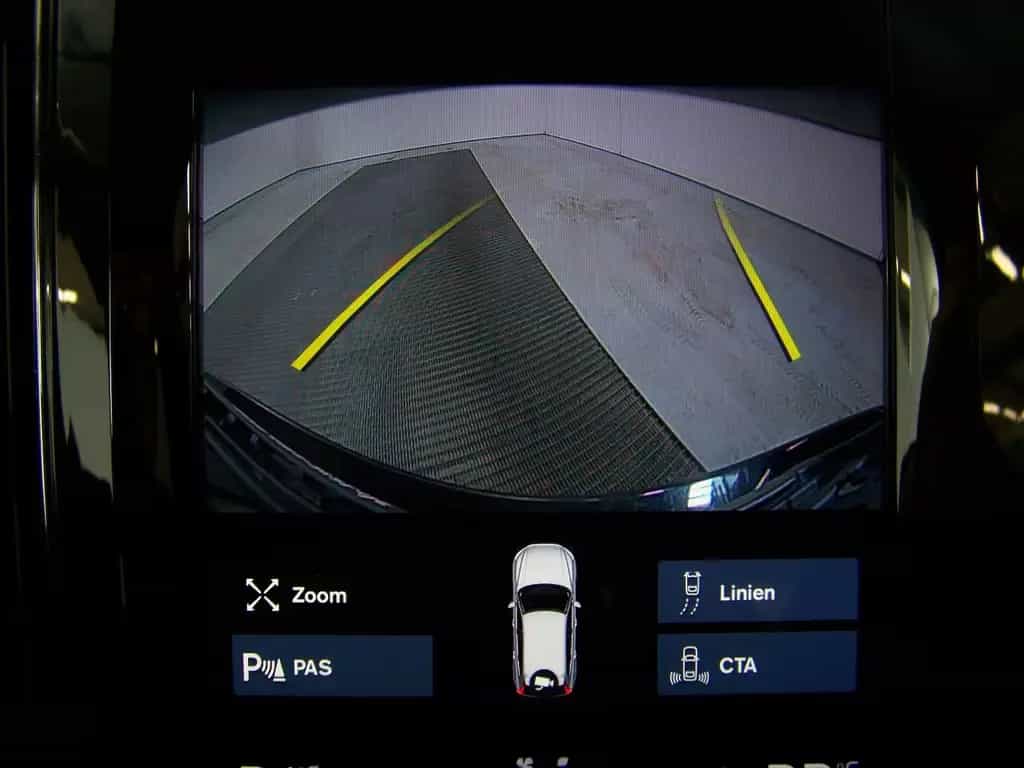Volvo XC60 D4 Momentum Pro AUTOM LED+NAV+AMB+KAM+PDC 01/2020-photo-8