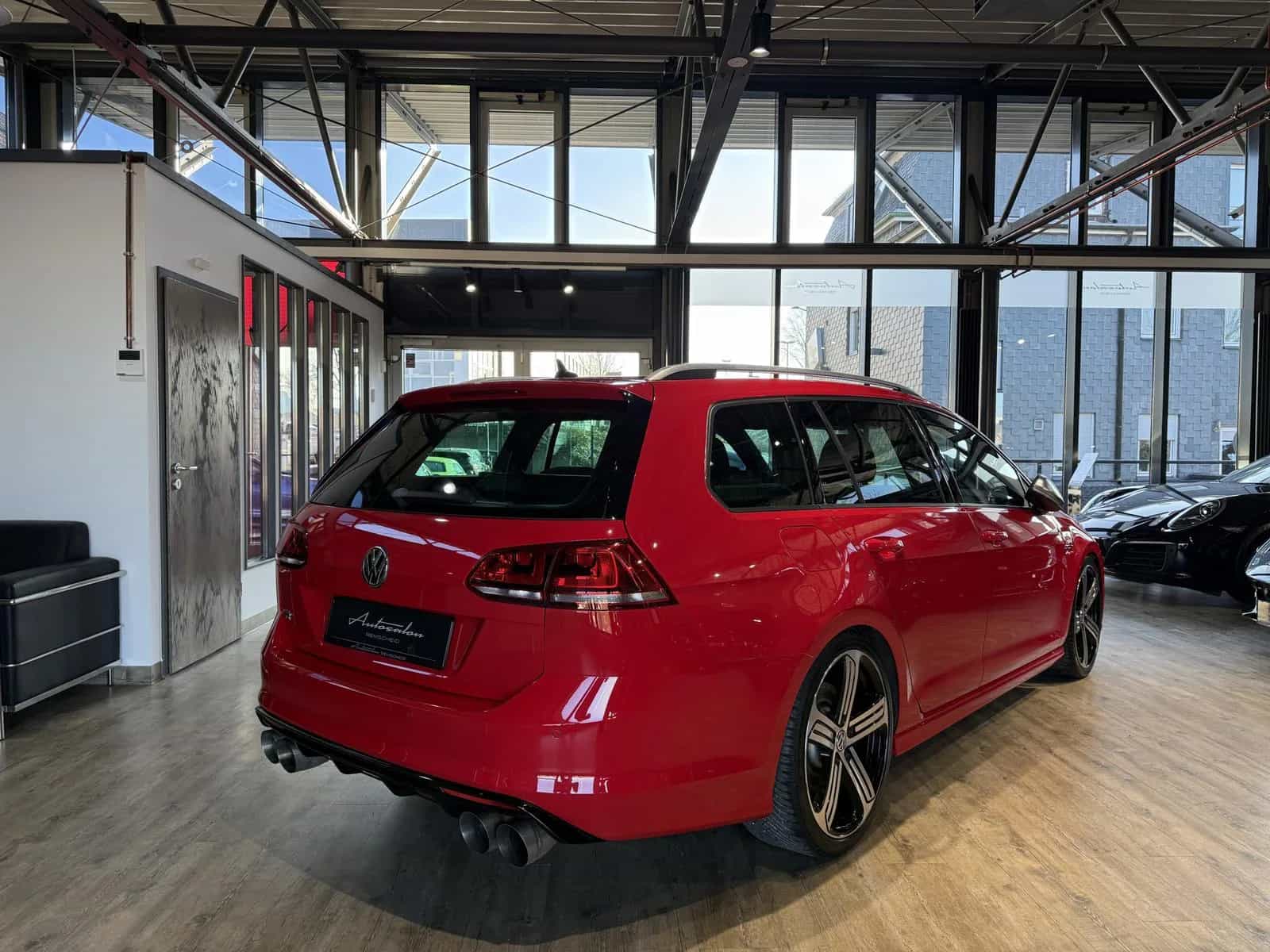 Volkswagen Golf 05/2016-photo-5