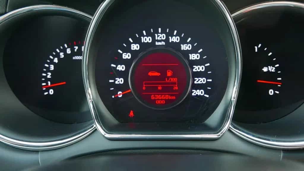 Kia Ceed 03/2018-photo-23