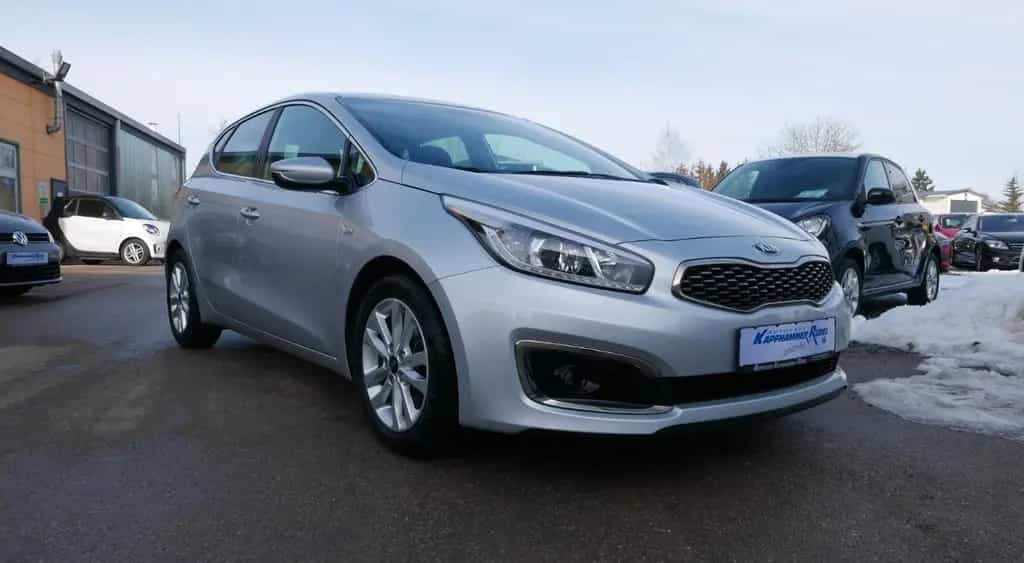 Kia Ceed 03/2018-photo-2