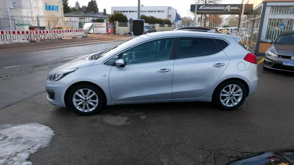Kia Ceed 03/2018-photo-8