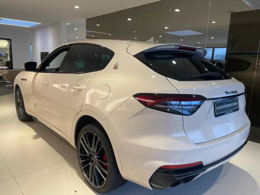 Maserati Levante Trofeo/Bianco Avorio 03/2022-photo-3