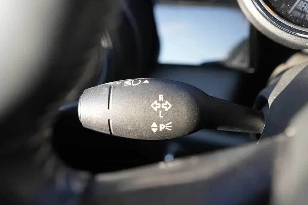MINI Cooper AUTOMATIK*JCW KIT*SPORTSITZE*NAVI*1.HD*CN 12/2021-photo-18