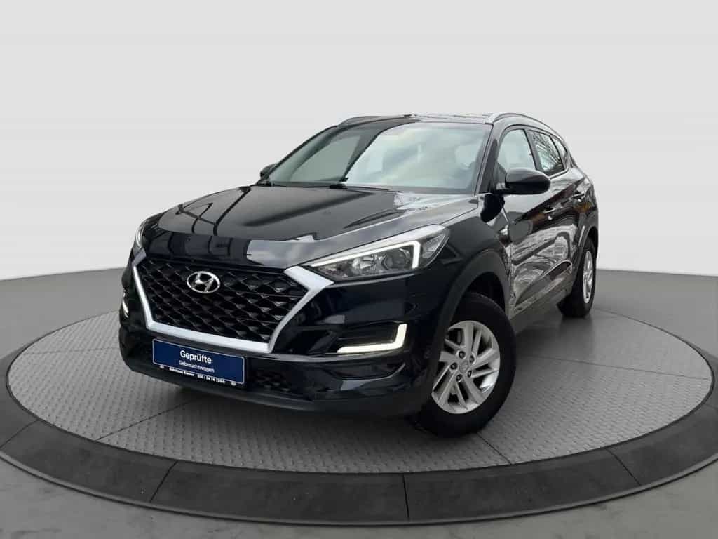 Hyundai TUCSON PURE 1.6 GDi *CAM*SITZHZG*NAVI*DAB* 12/2018-photo-1