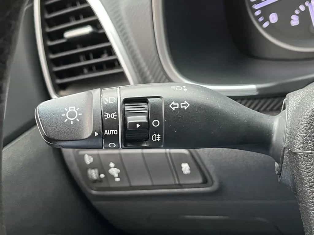 Hyundai TUCSON PURE 1.6 GDi *CAM*SITZHZG*NAVI*DAB* 12/2018-photo-14