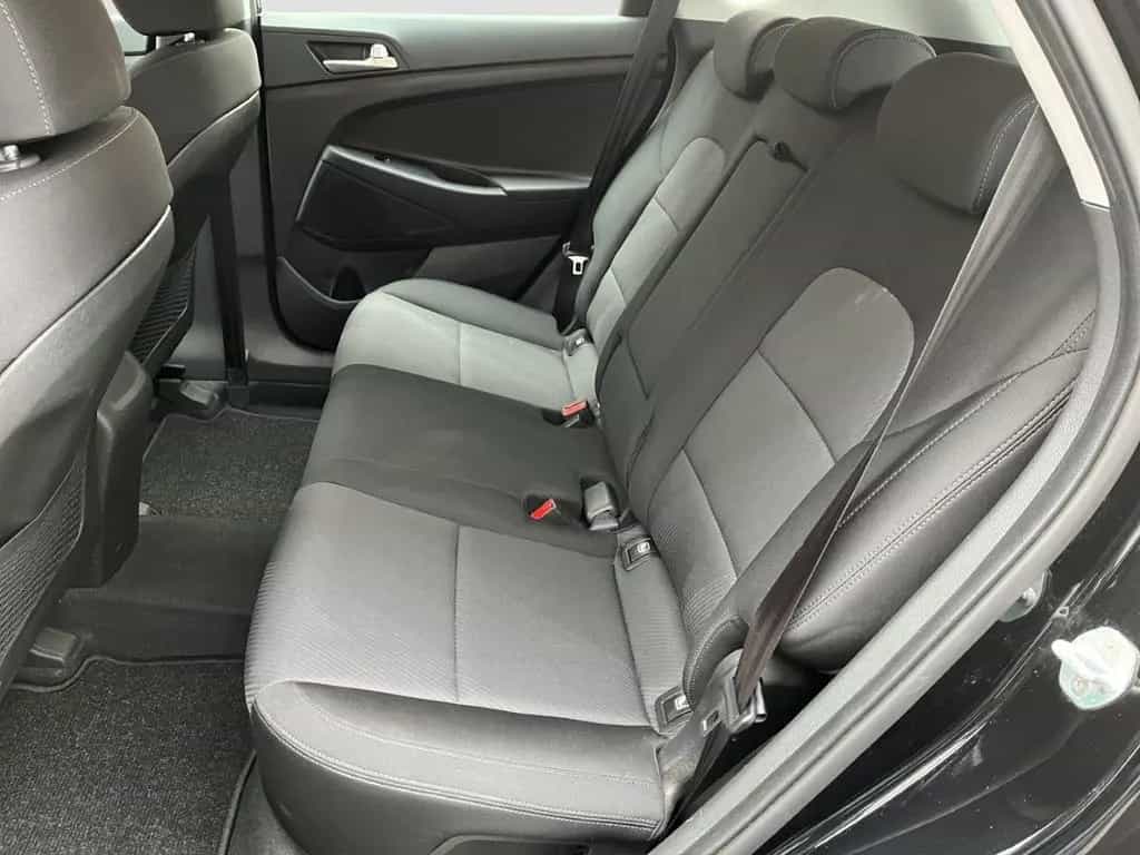 Hyundai TUCSON PURE 1.6 GDi *CAM*SITZHZG*NAVI*DAB* 12/2018-photo-7