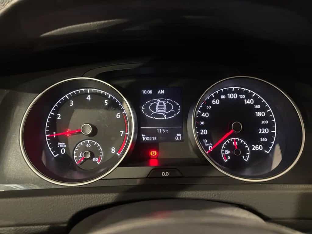 Volkswagen Golf VII Lim. 1.5 TSI*COMFORTLINE*ACC-SHZ-SRA-16 06/2018-photo-26