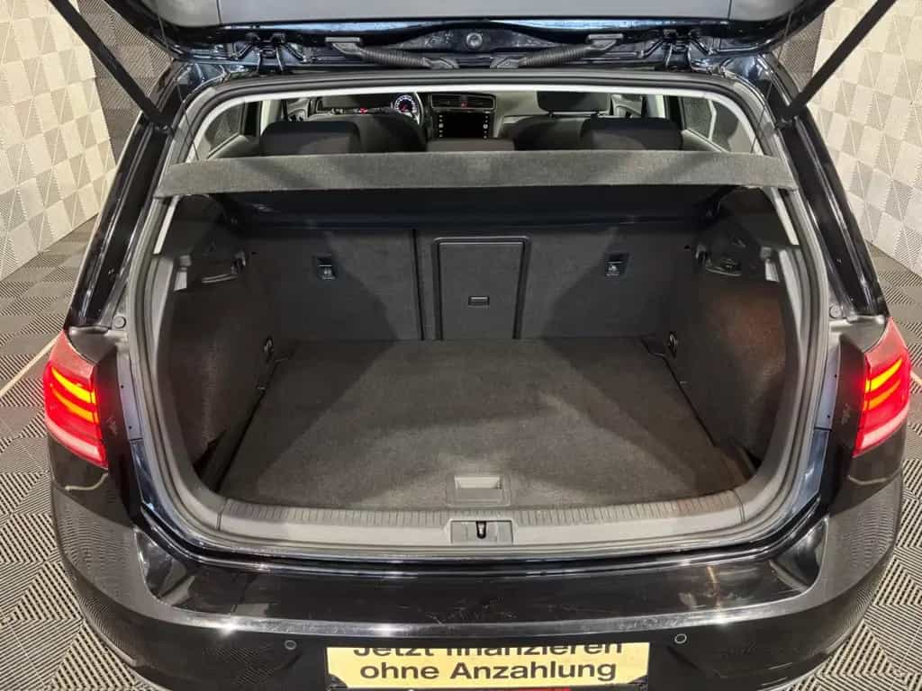 Volkswagen Golf VII Lim. 1.5 TSI*COMFORTLINE*ACC-SHZ-SRA-16 06/2018-photo-4
