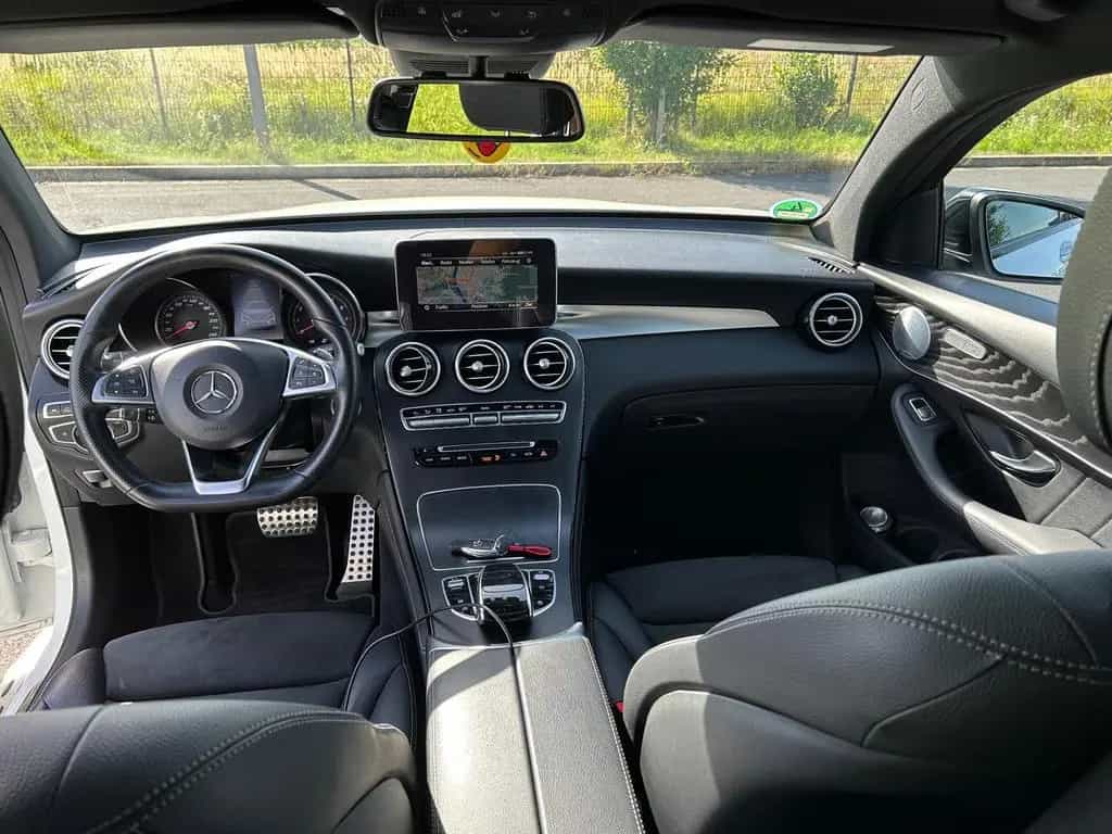 Mercedes-Benz GLC-Class 250 Coupe 4Matic*AMG*AHK+SD 06/2019-photo-15