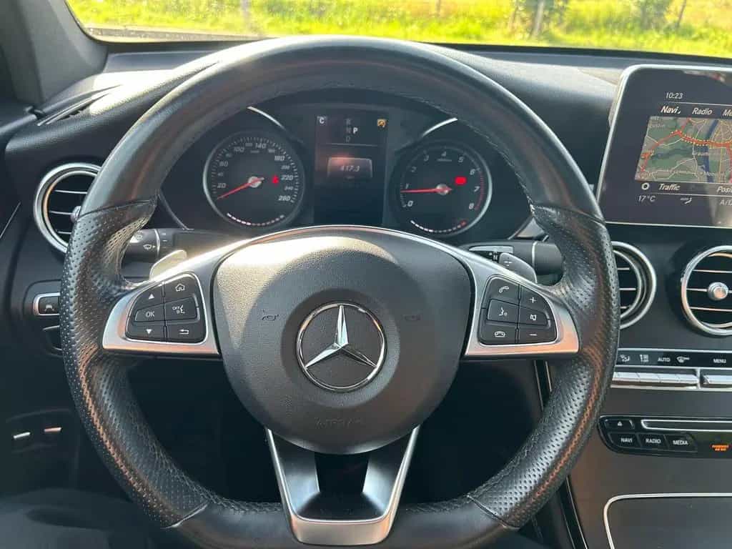 Mercedes-Benz GLC-Class 250 Coupe 4Matic*AMG*AHK+SD 06/2019-photo-16