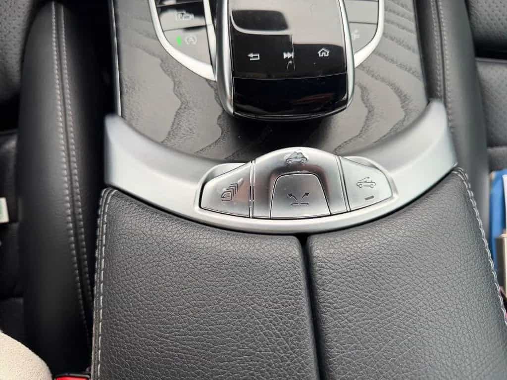 Mercedes-Benz C 300 Cabrio 9G-TRONIC AMG Line 01/2019-photo-18