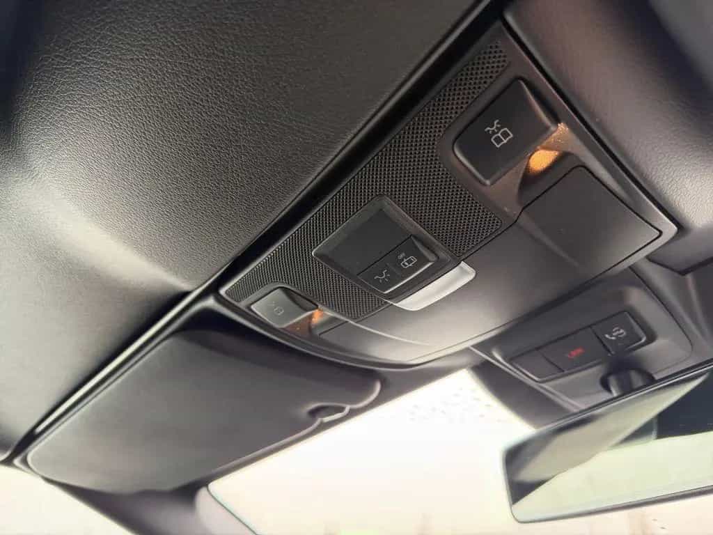 Mercedes-Benz C 300 Cabrio 9G-TRONIC AMG Line 01/2019-photo-19