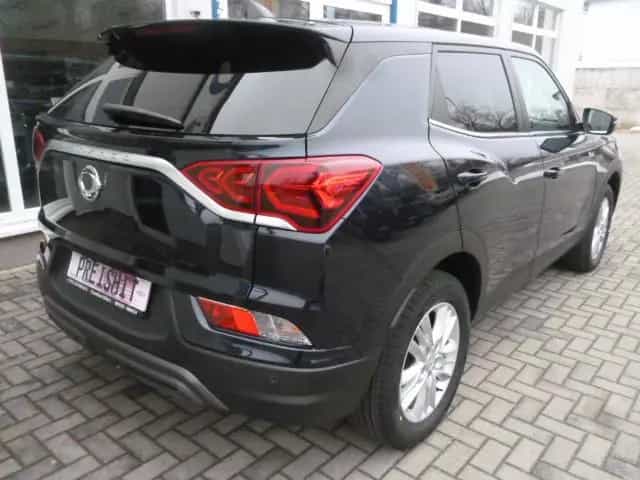 KGM Korando Essential Plus A/C LICHT-+ REGENS. PDC null-photo-1