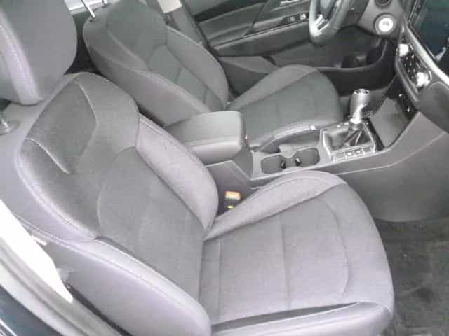 KGM Korando Essential Plus A/C LICHT-+ REGENS. PDC null-photo-8