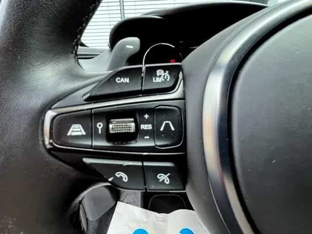 Aston Martin DBX 4.0 V8 04/2022-photo-9