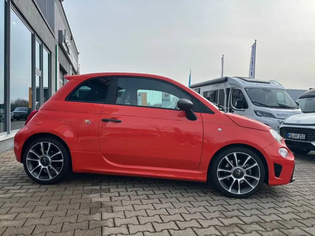 Abarth MY23 1.4 T-Jet 165PS MT 12/2023-photo-2